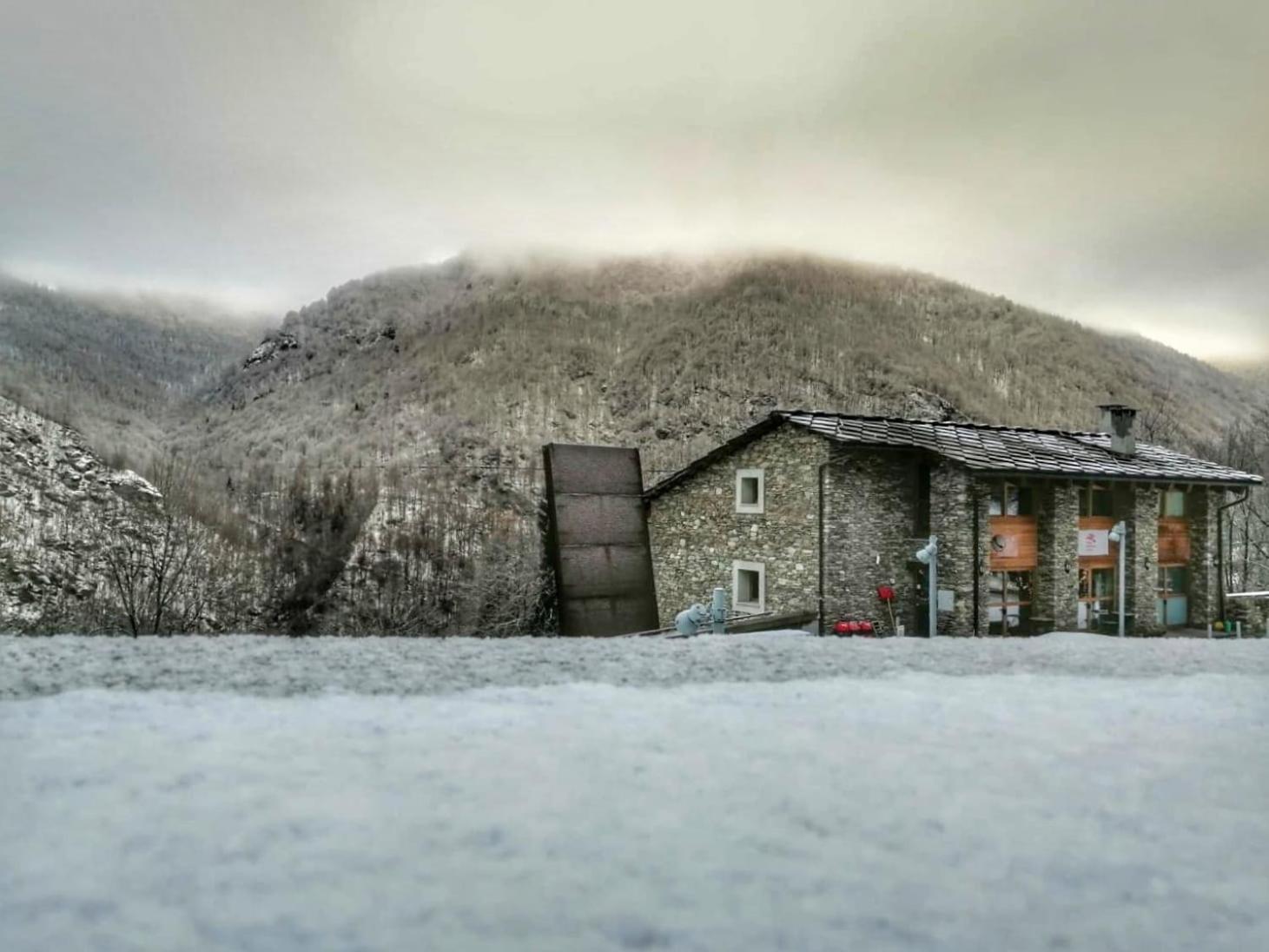 Rifugio Galaberna Hotel Ostana Екстериор снимка
